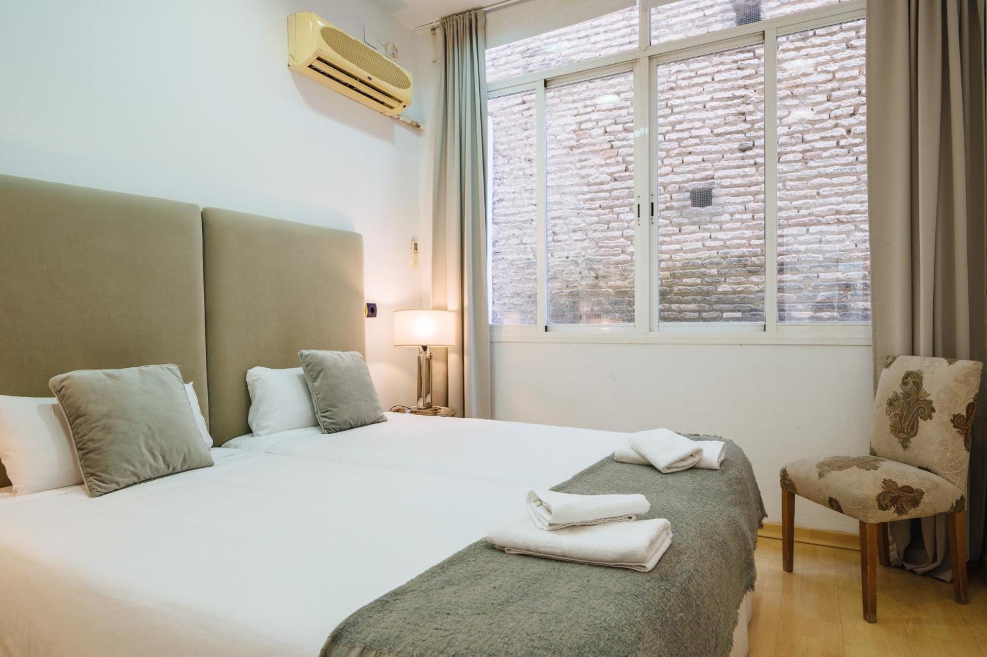 Homeyseville-Amazing Views Cathedral Tomas De Ibarra - 8 Pax, Parking Optional Esterno foto